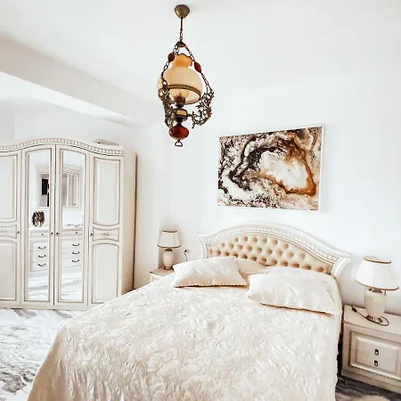 Apartament Safir דירה