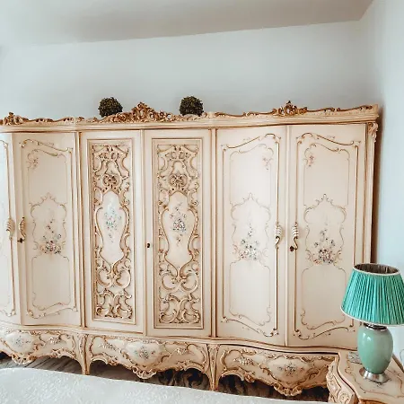 Apartament Safir דירה Năvodari